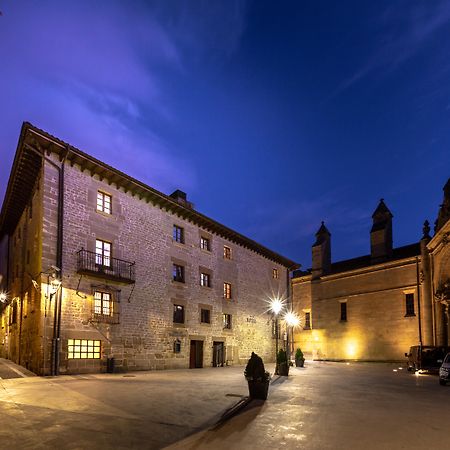 Palacio De Pujadas เบียนา ภายนอก รูปภาพ